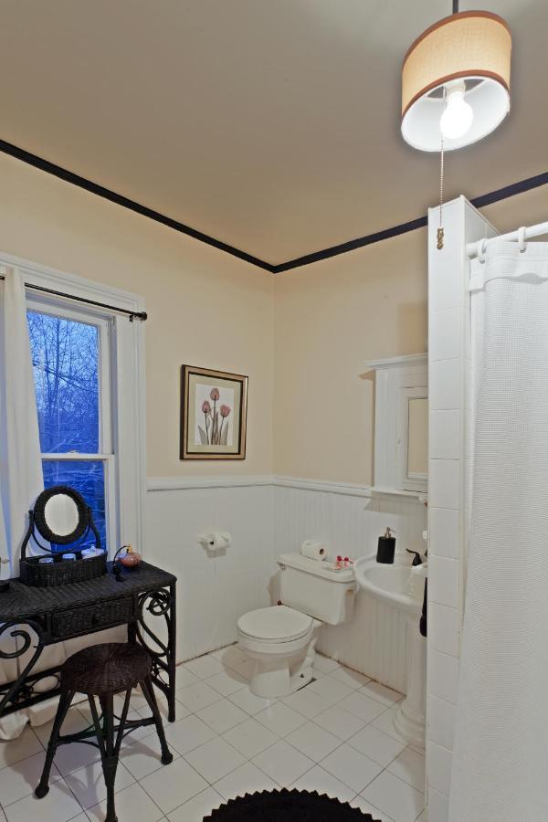 Akwaaba Mansion Bed and Breakfast Nueva York Exterior foto
